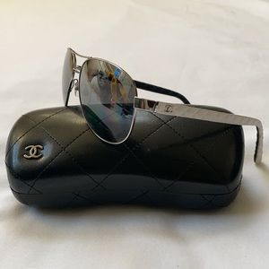 Chanel White Quilted Leather Aviator Sunglasses